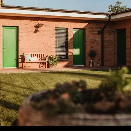 Apartment Zahrada *